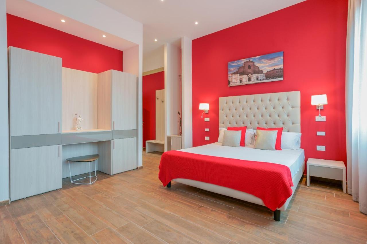 Bed and Breakfast Attico Di Via D'Azeglio à Bologne Extérieur photo