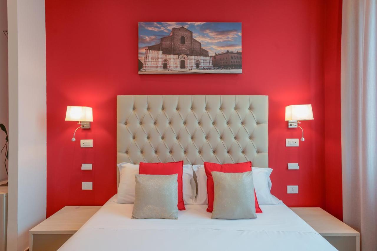 Bed and Breakfast Attico Di Via D'Azeglio à Bologne Extérieur photo