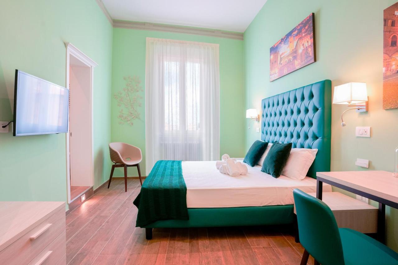 Bed and Breakfast Attico Di Via D'Azeglio à Bologne Extérieur photo